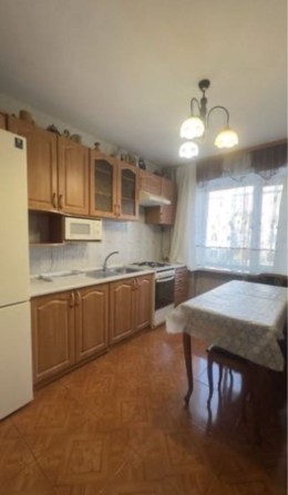Здам 4-кімн.кв. 75 кв.м по проспекту Свободи, нагі. частина, Маркетопт - фото 1