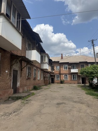 Сдам Трехкомнатную квартиру на Дзержинке ул.Гетьманська. - фото 1