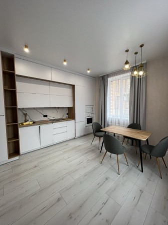 Яровиця, Центер , Оренда квартири 2 к - фото 1
