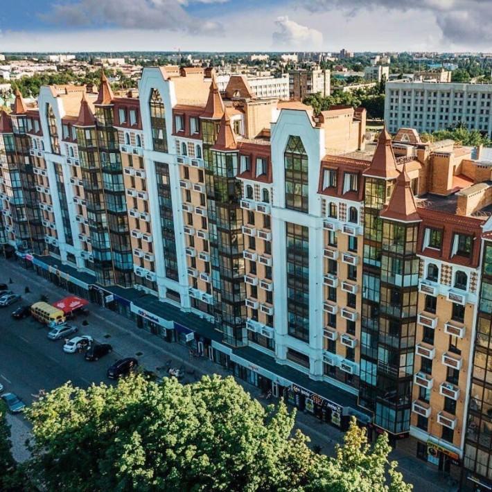 Двокімнатна квартира в центрі міста! Новобудова - фото 1