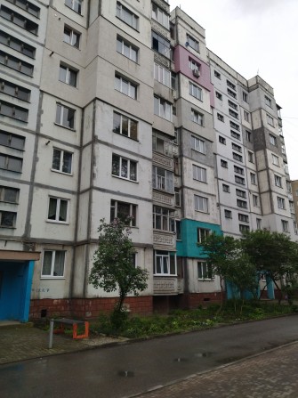 Оренда дешевої 2 кімнатної квартири в Пасічній. - фото 1