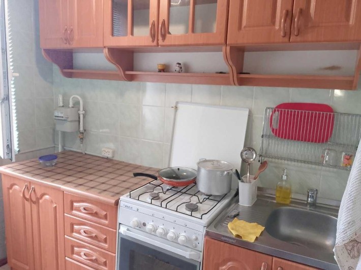 2кімнатна в гарному стані з усіма меблями і технікою на Ремзаводі - фото 1