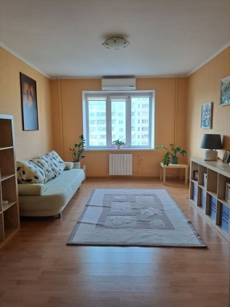 Оренда 2к квартири біля метро Житомирська - фото 1