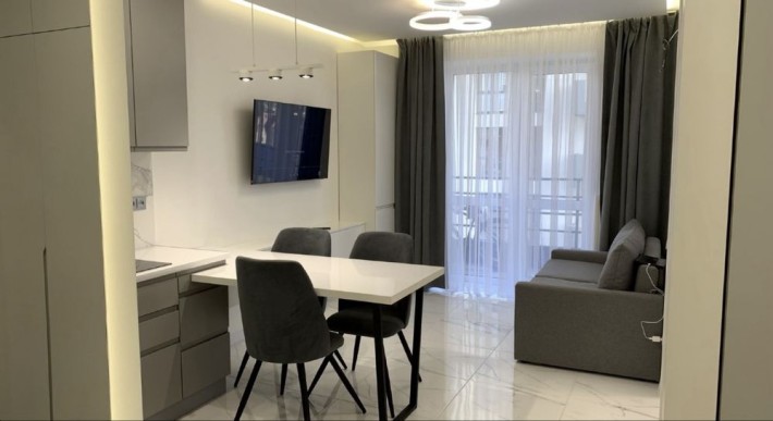 Оренда чудової квартири ЖК West towers | Перша здача - фото 1