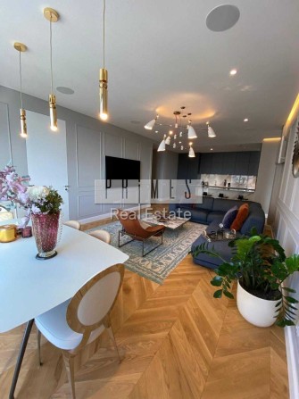 Аренда 3к квартиры 130м2, ЖК Skyline, ул. Коновальца Евгения, 26а - фото 1