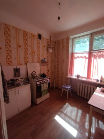 Сдам 2-х ком.кв-ру в центре,без мебели,район КЗ Глинка - фото 1