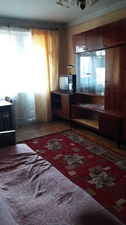 кімната в квартирі біля Петроцентру - фото 1