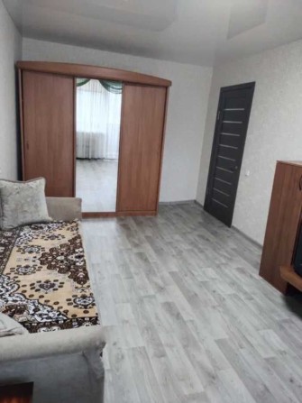 Сдам 1-к. квартиру 34м², Набережная победы, 130 - фото 1