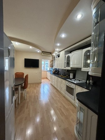 Довгострокова оренда 4 к.кв. ЦЕНТР - фото 1
