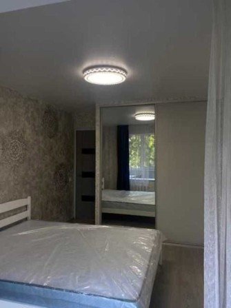 Здається 2х кімнатна квартира (50 м2) вул. Байкальская , 78 - фото 1