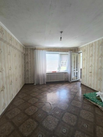 Сдам квартиру на 12 квартале, ул. Гладкова. БЕ3 мебели и техники. - фото 1