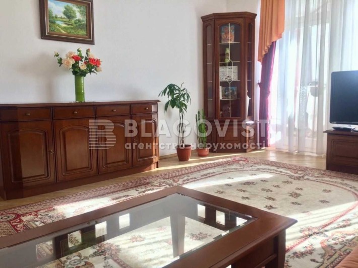 Оренди 3-к.квартири,124м.кв на вул.Лєскова 1а,Печерськ - фото 1