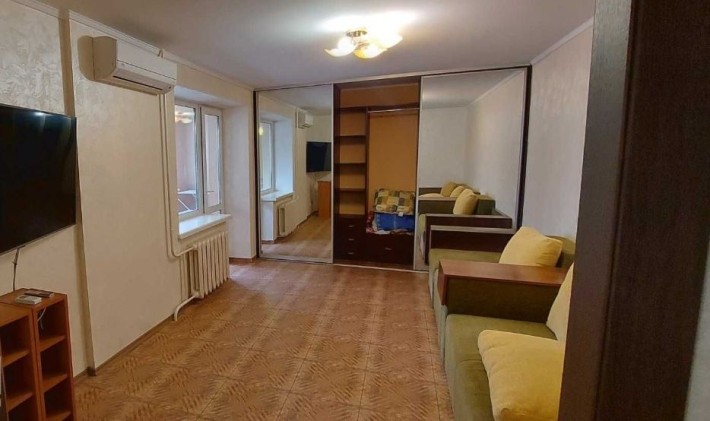 Оренда однокімнатної квартири на Урожаї, зуп Шевченка, вул Миколайчука - фото 1