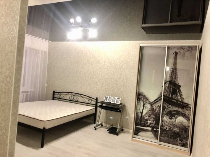 Оренда 1к на Алеї троянд, центрі міста (111-732-373) - фото 1
