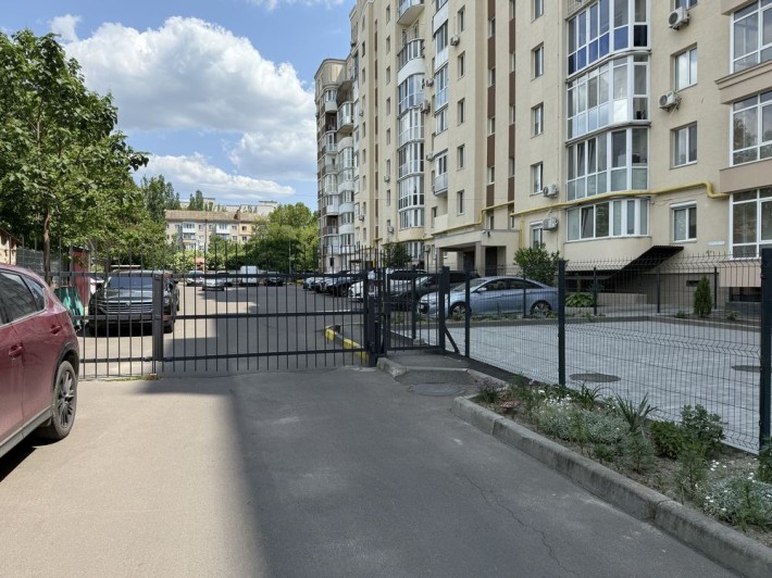 Сдается 3 комнатная квартира в центре - фото 1