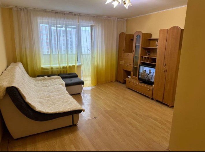 Оренда однокімнатної квартири від власника вул. Лінкольна ( Мазепи ) - фото 1