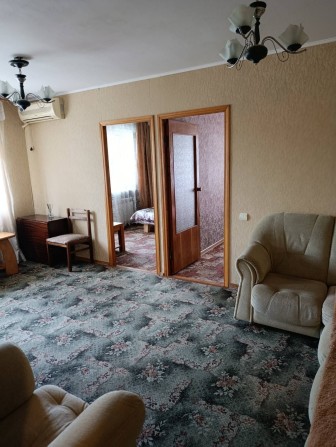 3х комн кв-ра м. Защитников Украины. - фото 1