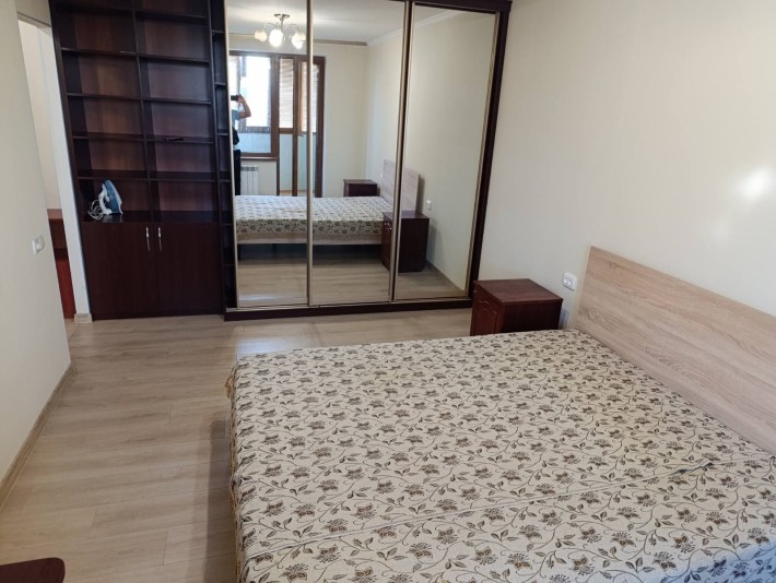 Срочно!!  Сдам 1 кв м Студенческая. 4500 гр. - фото 1