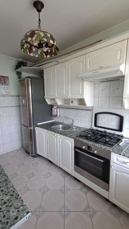 Оренда затишної  квартири з ремонтом по вул. Щурата - фото 1