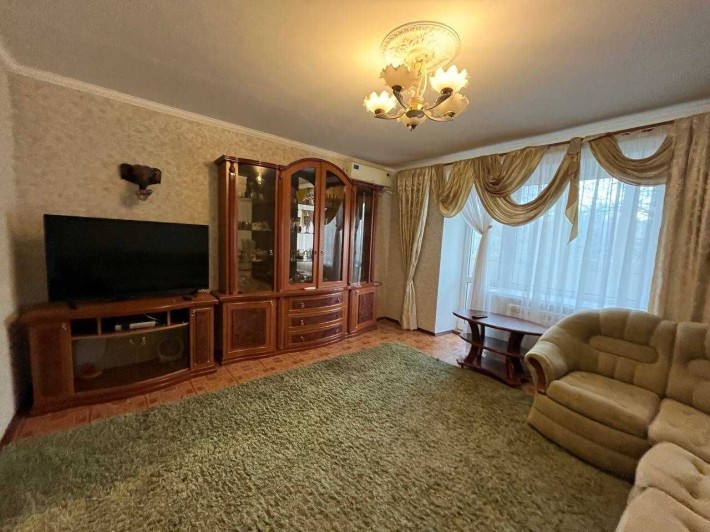 Сдам отличную  3 к/к, мкр-н Соляные, остановка  «Плавбассейн» - фото 1