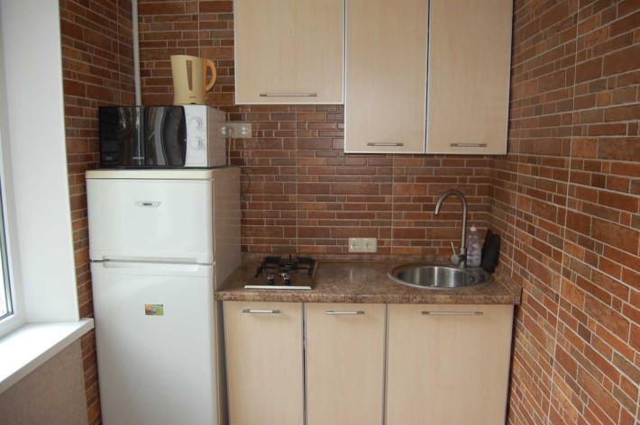Сдам отличную 1 комнатную квартиру на Алексеевке пр. Перемоги 78 Б - фото 1