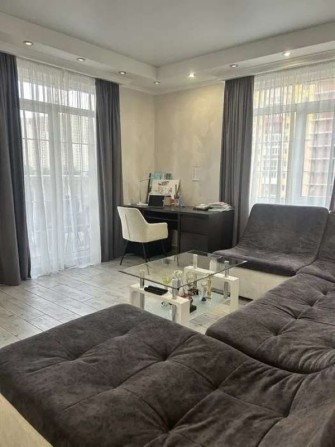 Продаж 2-к квартири вул. Михайла Максимовича 24а - фото 1