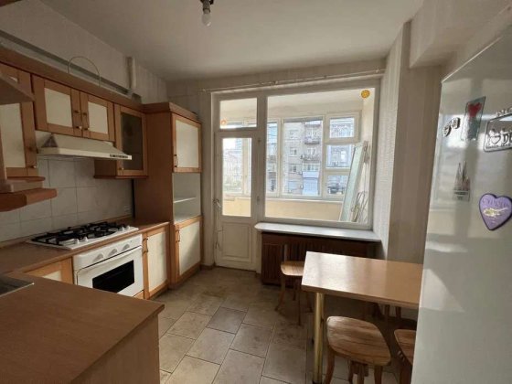Продаж 2К квартири вул. Велика Васильківська51, метро Олімпійська Киев
