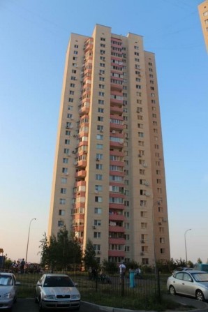 Продаж 1-кімнатної квартири  вул. Милославська 4А, Троєщина. - фото 1