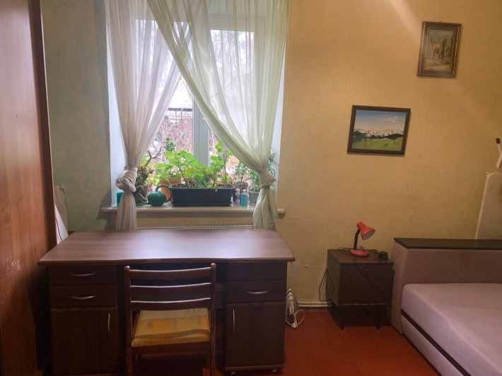 Оренда кімнати в Центрі. Оплата за один місяць - фото 1