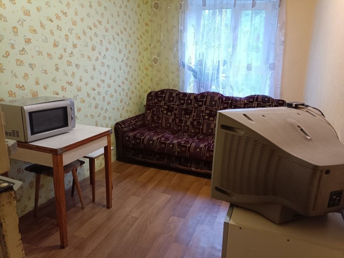 Здам кімнату в гуртожитку в центрі міста по вул.Ктївська 298а - фото 1