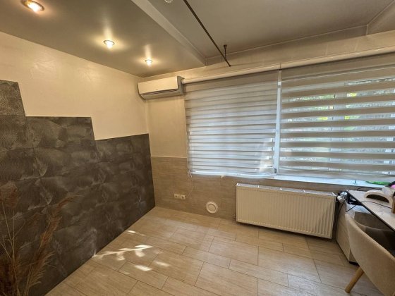 Суборенда частини кімнати або робочого місця . Івано-Франківськ