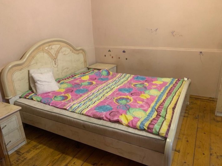 оренда 3 кімнати з подвірям гаражем  центр Тичини від власника - фото 1