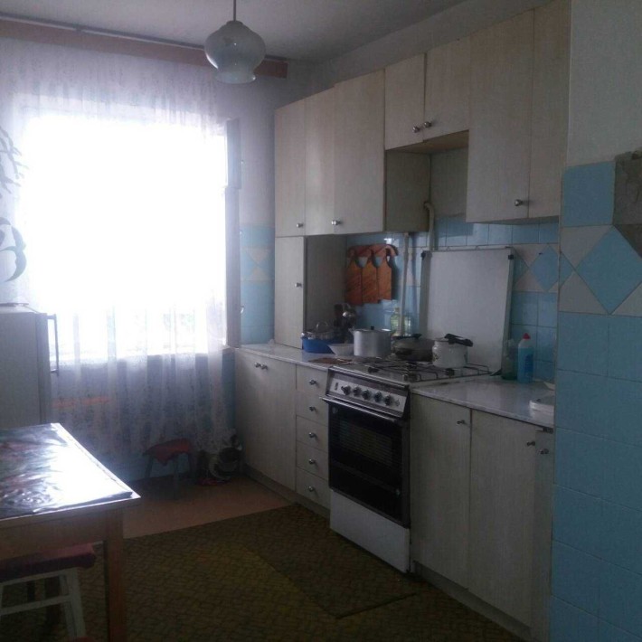 Здам кімнату в 3х кім.квартирі.
вул.Буковинська. - фото 1