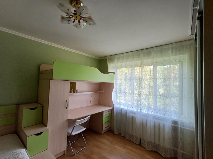 Здам в оренду кімнату в гуртожитку на О. Антонова - фото 1