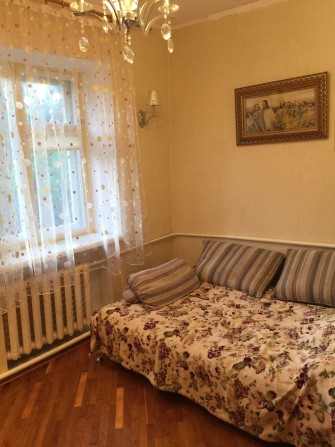 Окрема кімната для  дівчини або хлопця  на Замостянській - фото 1
