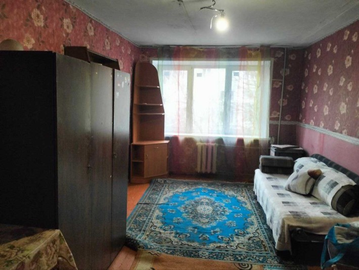 Пропоную винайняти кімнату в гуртожитку вул.Алана Шепарда (Суворова). - фото 1
