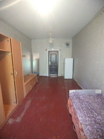 Сдам комнату ул.Лахтинская(район рынка)5/5.1500грн+к.у. - фото 1