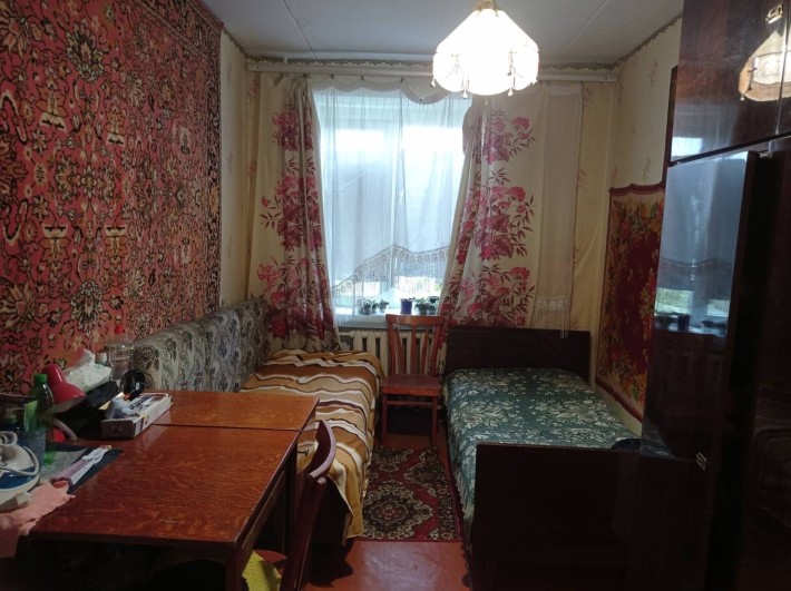 Аренда 1 комнаты в 3х комнатной квартире. Район Пл.Победы - фото 1