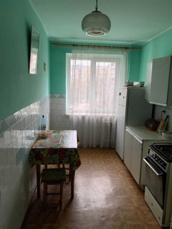 Оренда кімнати в 3 кім. квартирі по вул. Кавалерідзе - фото 1
