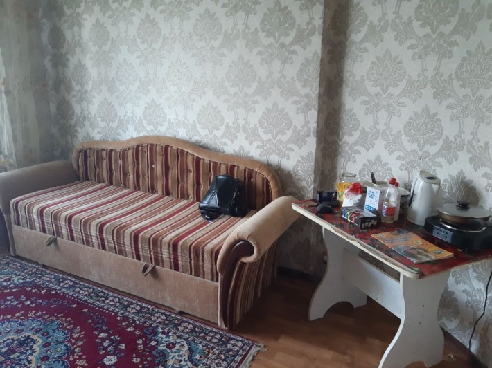 Сдам комнату в 3х комнатной квартире. М. Ак. Павлова. Хозяин - фото 1