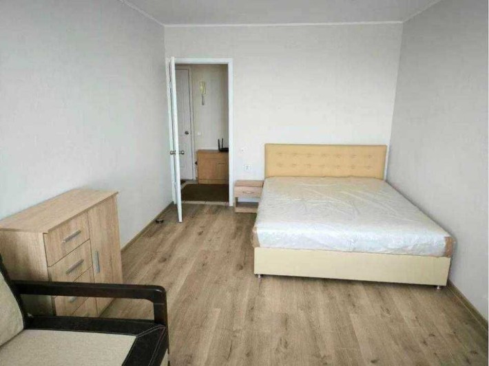 Здається 1 кімната на вул. Ризькій, 18 - фото 1