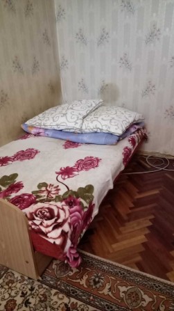 Сдам кімнату для одної людини Подільський р-н вул Свободи пр-т буд 28 - фото 1