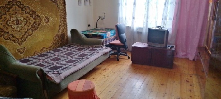 Здається перший поверх будинку , окремий вхід - фото 1