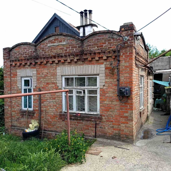 Военным! Дом на Космосе, 5 комн, заезд для 1 авто, осн. техника есть - фото 1