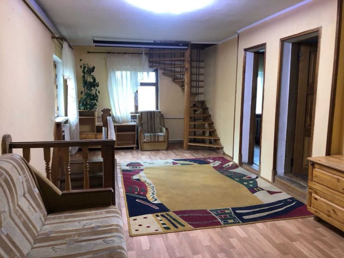 Оренда, будинок Голосіівський,  метро 15 хвилин - фото 1