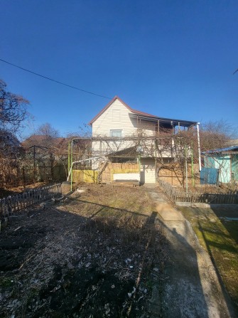 Оренда дачного будинку ,Оболонський район,метро Героїв Дніпра 10 хв. - фото 1