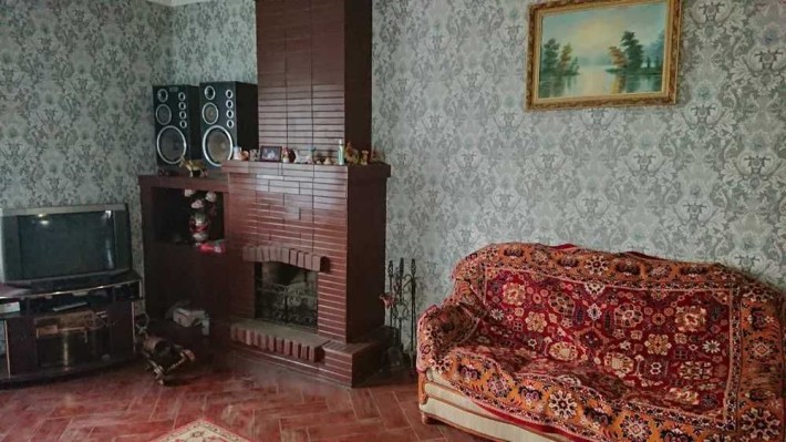Затишний будинок 300 кв. м у с. Петропавлівська Борщагівка - фото 1