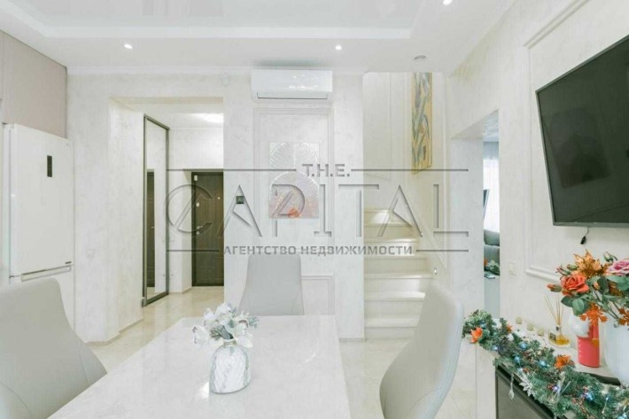 Аренда Танхауса Софиевская Борщаговка! 4-комнаты  , 100м2 ! Киев - фото 1