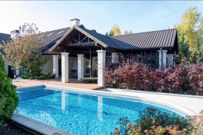 Оренда будинку Романків 230м2 з басейном - фото 1
