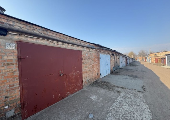 Здається ГАРАЖ розмірами 24 м.кв. Нафтовик 2 - фото 1